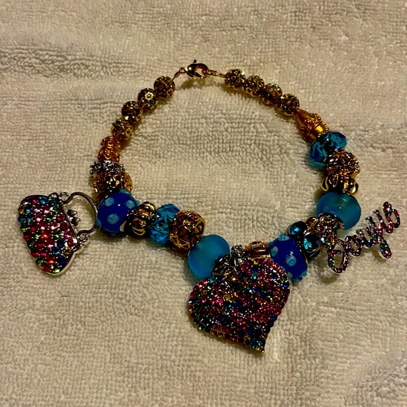 Custom made bling bracelets - Picture 1 of 2